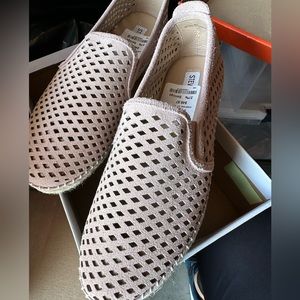 Women’s slide on espadrilles. Never worn size 9.